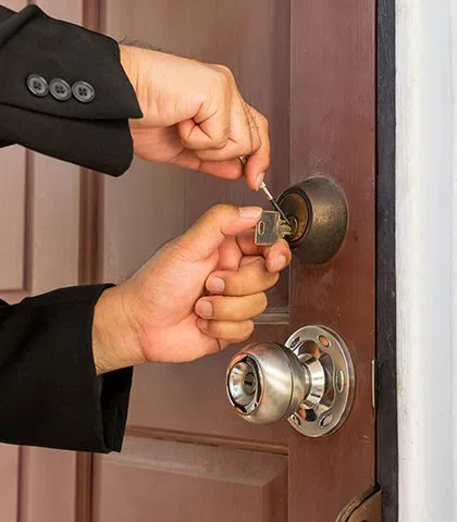 General Locksmith Store Willowbrook, IL 708-401-1100 - new-locks-installation